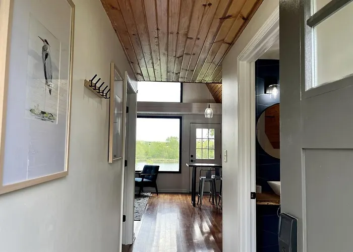 Beautiful A-frame With Hot-tub In Makanda, Illinois *