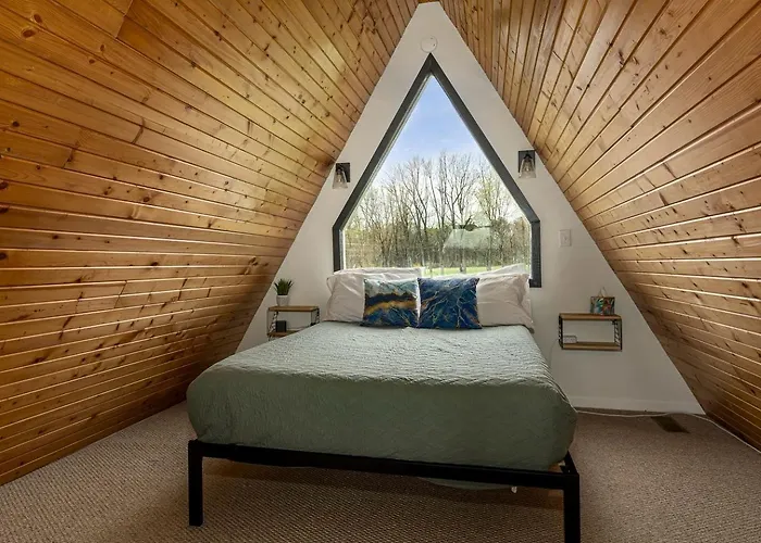 Beautiful A-frame With Hot-tub In Makanda, Illinois Дом отдыха Makanda